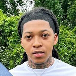 FanMuzik Cee Headshot 3 of 4