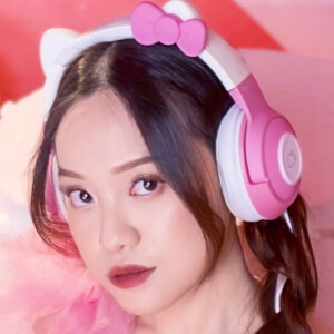 Fanny Tjandra Headshot 8 of 9
