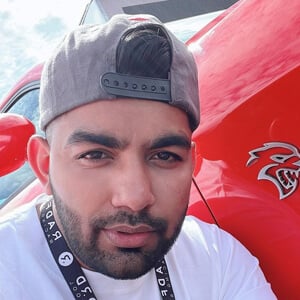 Farooq Ahmad Headshot 2 of 6