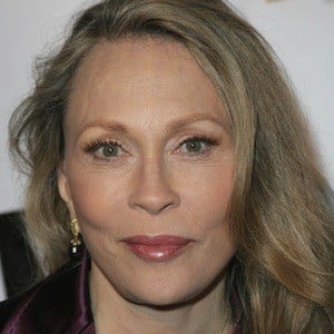 Faye Dunaway Headshot 8 of 10