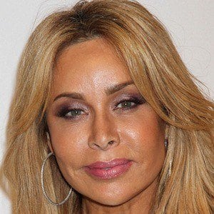 Faye Resnick Headshot 3 of 5