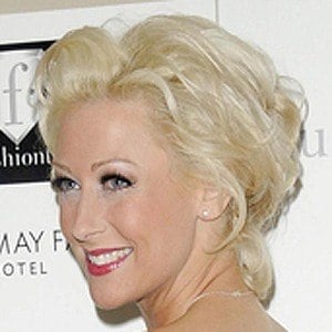 Faye Tozer Headshot 4 of 5