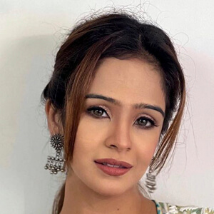 Fenil Umrigar Headshot 3 of 6