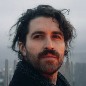 Fernando Delaquadra Headshot 2 of 3