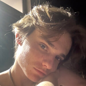 Finn Mazer Headshot 3 of 10
