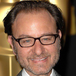 Fisher Stevens - Bio, Family, Trivia | Famous Birthdays