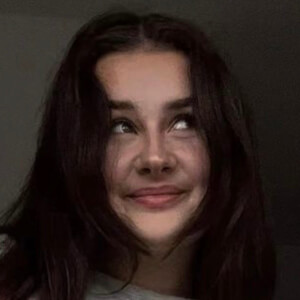 Florentine Dakota Moon at age 20