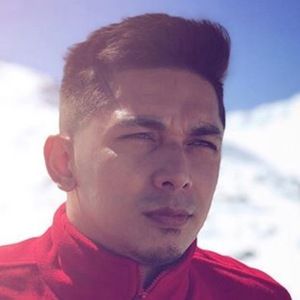 Florian Nguyen Headshot