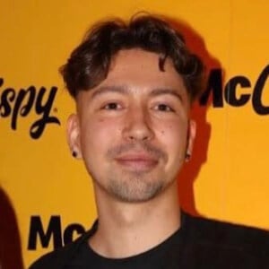 FPL Mate Headshot 4 of 4