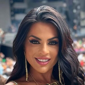 Franciele Roulim Headshot