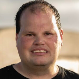 Frankie MacDonald Headshot 15 of 17