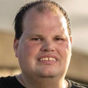 Frankie MacDonald Headshot 17 of 17