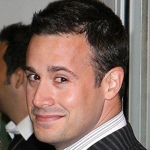 Freddie Prinze Jr. at age 31