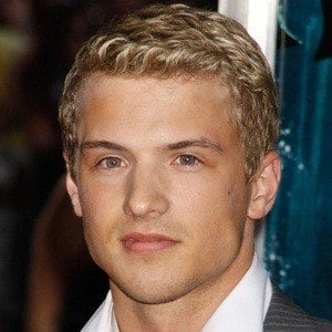 Freddie Stroma at age 22