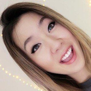 Fuslie Headshot 4 of 6