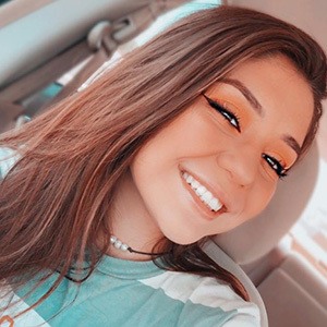GabbyGoos Headshot