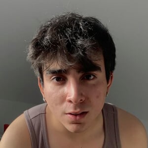 Gabito Suarez Headshot 2 of 6