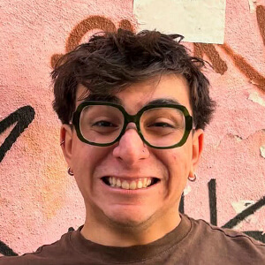 Gabito Suarez Headshot 5 of 6