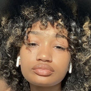 gabrielle_jada - Age, Family, Bio | Famous Birthdays