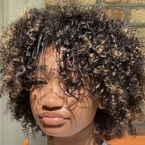 gabrielle_jada Headshot 7 of 10