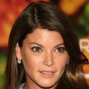 Gail Simmons - Bio, Family, Trivia | Famous Birthdays