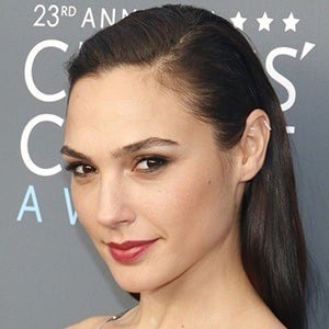 Gal Gadot at age 32