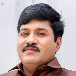 Ganesan Pechi Muthu Headshot 7 of 8