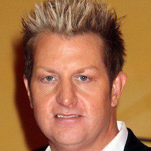 Gary Levox Headshot 4 of 9