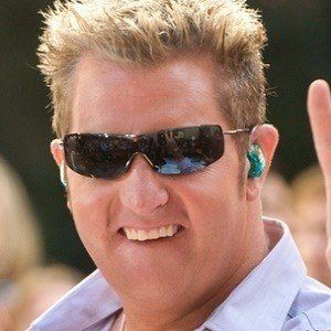 Gary Levox Headshot 6 of 9