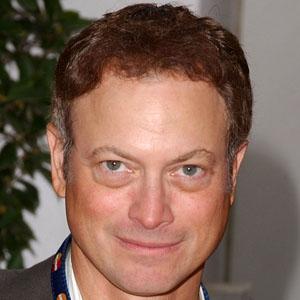 Gary Sinise Headshot 5 of 6