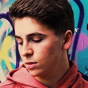 Gavin Becker Headshot 6 of 7