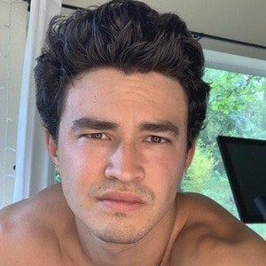 Gavin Leatherwood Headshot 5 of 10