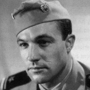 Gene Kelly Headshot 2 of 5