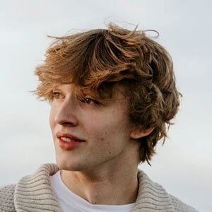 genoaorion Headshot 2 of 2