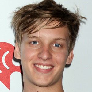 George Ezra - Bio, Family, Trivia | Famous Birthdays