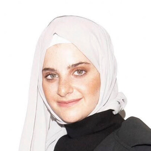 Ghaliaa Chaker Headshot 5 of 6