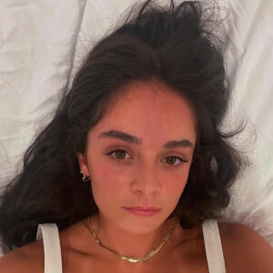 Gianna Bello Headshot 6 of 10