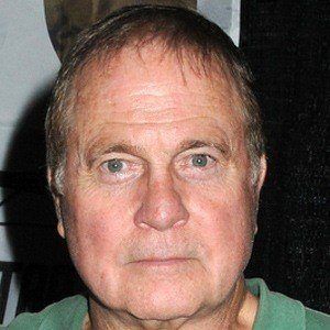 Gil Gerard - Bio, Family, Trivia | Famous Birthdays