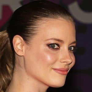 Gillian Jacobs at age 32