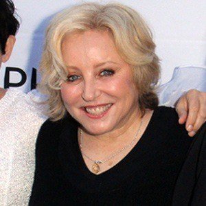 Gina Schock - Bio, Family, Trivia | Famous Birthdays
