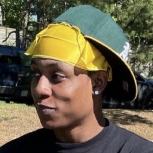 Girlthatsajj Headshot 2 of 10