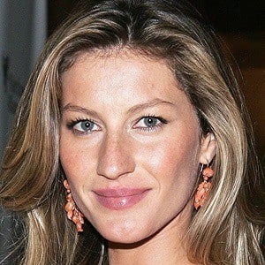 Gisele Bündchen at age 28