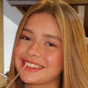 Giulia Herran Headshot 2 of 4