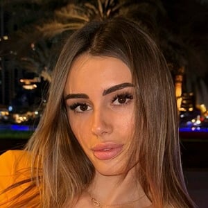 Giulia Zangrilli Headshot 3 of 10