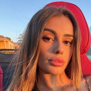 Giulia Zangrilli Headshot 8 of 10