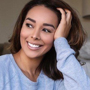 Gloria Govan Headshot 5 of 10