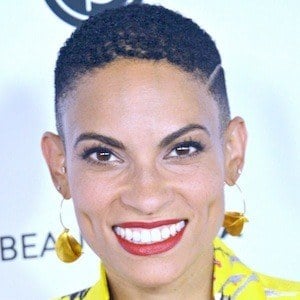 Goapele Headshot 7 of 7