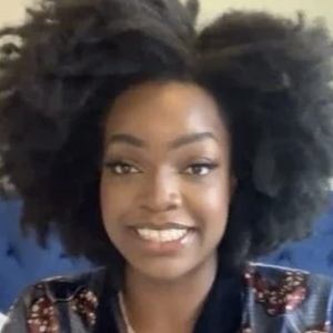Grace Amaku Headshot 2 of 3