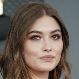 Grace Elizabeth Headshot 2 of 2