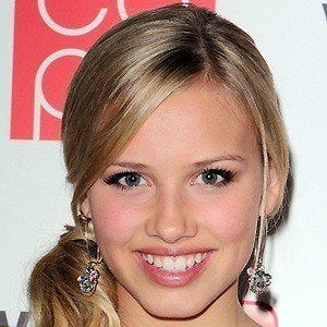 Gracie Dzienny at age 16